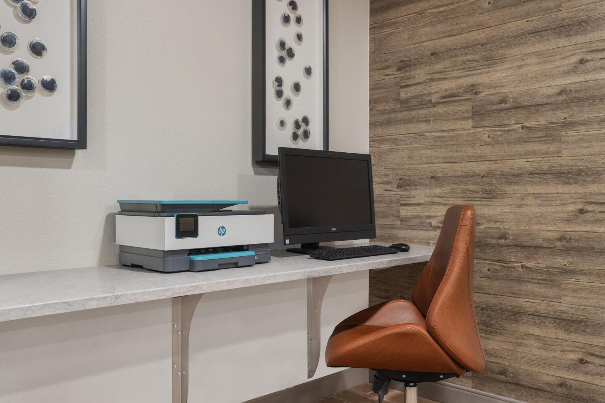 Candlewood Suites La Crosse By Ihg Экстерьер фото