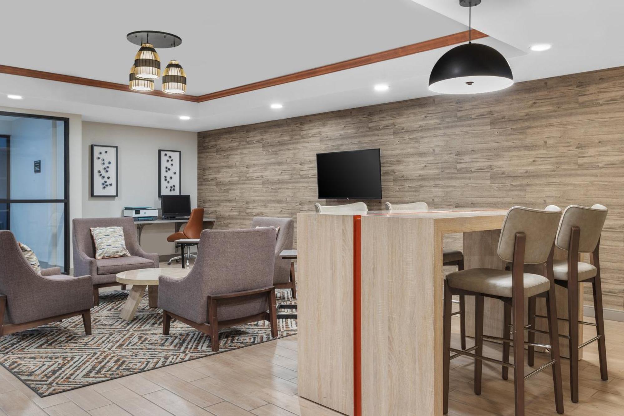 Candlewood Suites La Crosse By Ihg Экстерьер фото