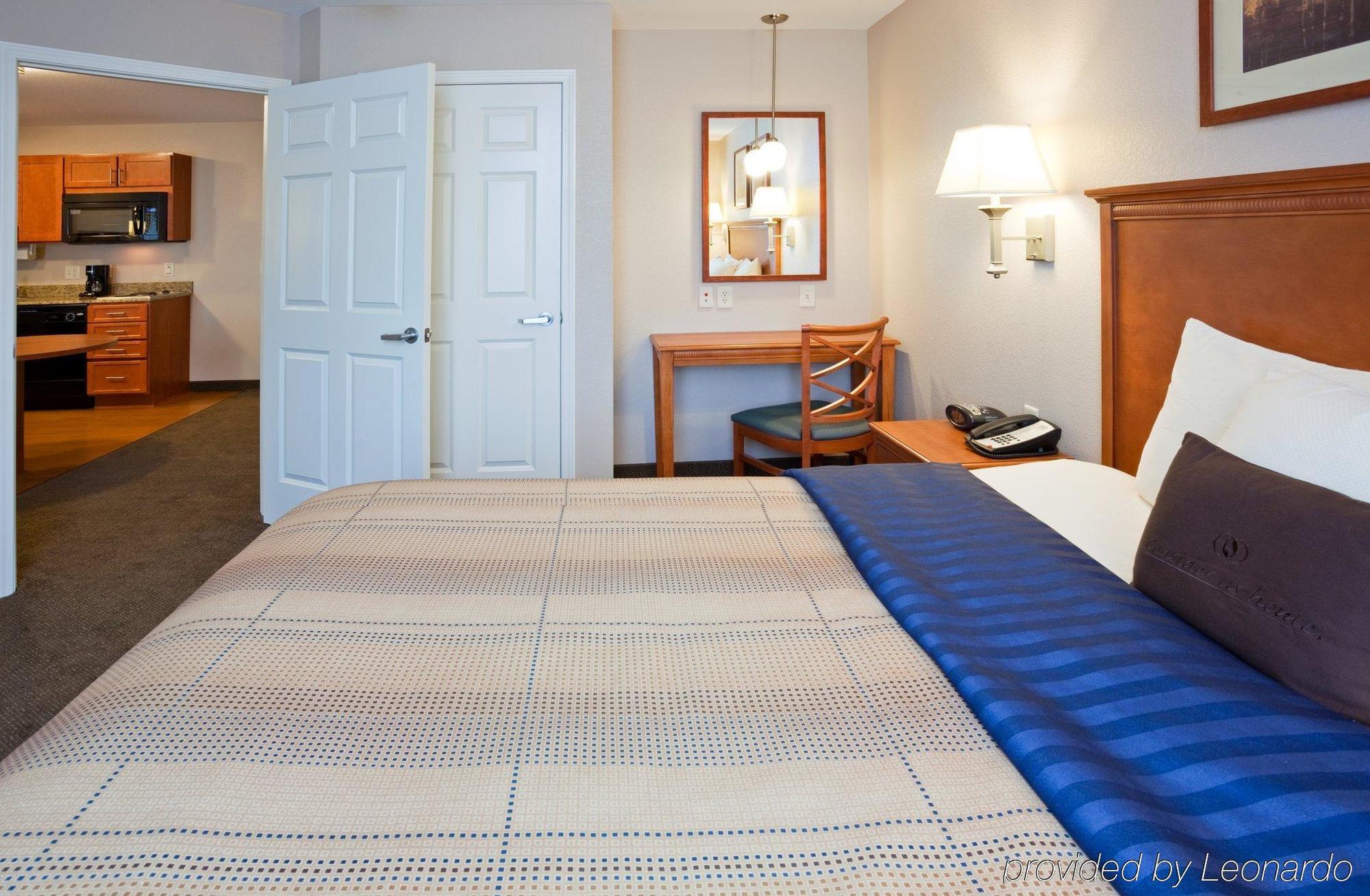 Candlewood Suites La Crosse By Ihg Экстерьер фото